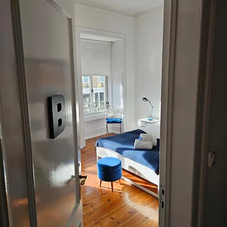ゲストハウス Almirante リスボン